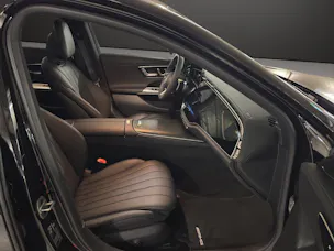 Mercedes-Benz E 220 d 4Matic 9G-Tronic