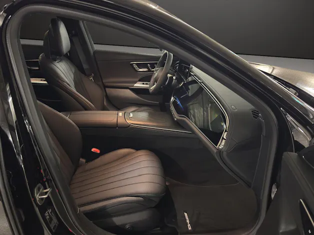 Mercedes-Benz E 220 d 4Matic 9G-Tronic