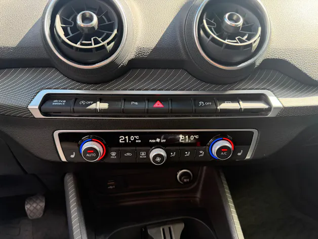 Audi Q2 35 TFSI advanced