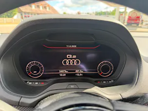 Audi Q2 35 TFSI advanced