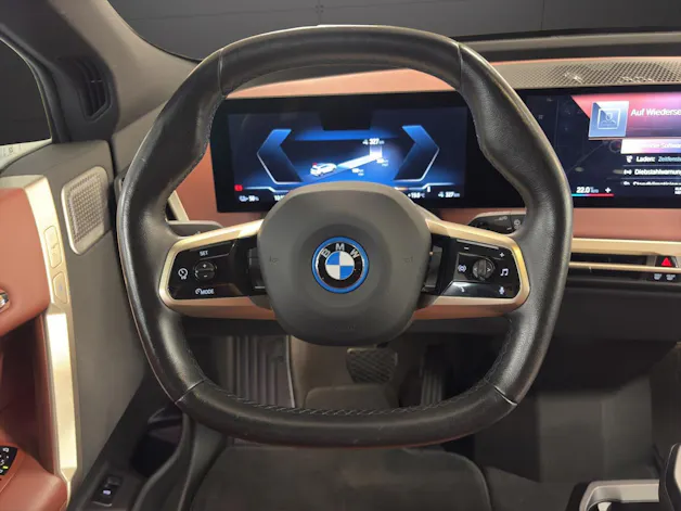 BMW iX xDrive50 SPORTPAKET