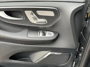 Mercedes-Benz V 300 d lang Avantgarde 9G-Tronic