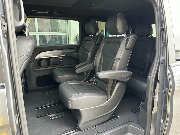 Mercedes-Benz V 300 d lang Avantgarde 9G-Tronic
