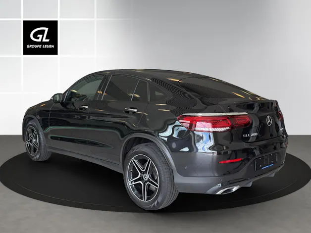 Mercedes-Benz GLC 200 AMG Line 4Matic 9G-Tronic