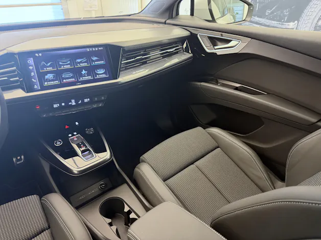Audi Q4 e-tron 45 Attraction quattro