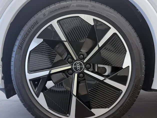 Audi Q4 e-tron 45 Attraction quattro
