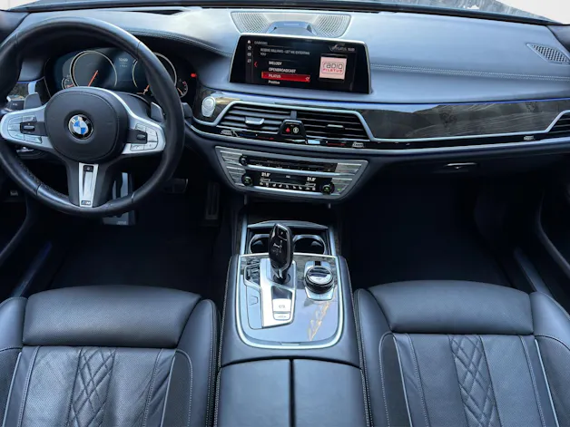 BMW 750d xDrive Steptronic