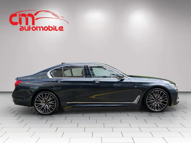 BMW 750d xDrive Steptronic