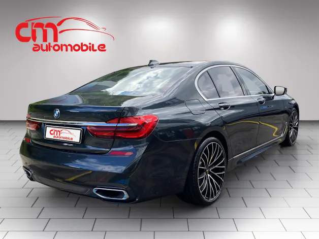 BMW 750d xDrive Steptronic