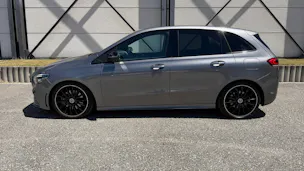 Mercedes-Benz B 220 4Matic AMG Line 7G-DCT