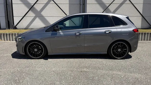 Mercedes-Benz B 220 4Matic AMG Line 7G-DCT