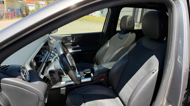 Mercedes-Benz B 220 4Matic AMG Line 7G-DCT