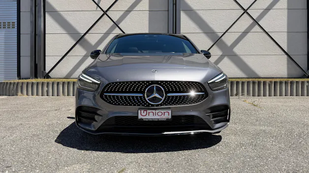Mercedes-Benz B 220 4Matic AMG Line 7G-DCT