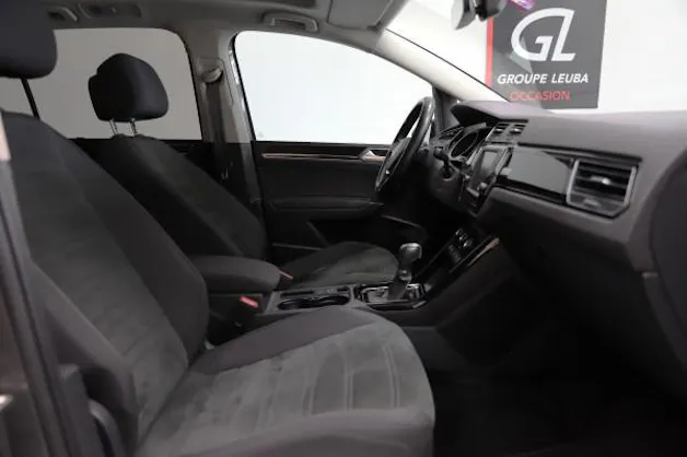 VW Touran 1.4 TSI BMT High