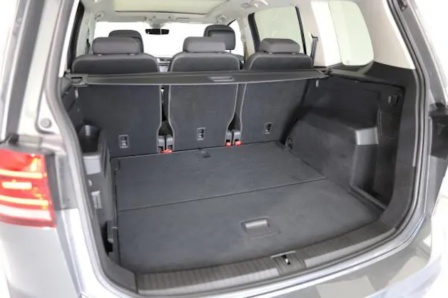 VW Touran 1.4 TSI BMT High
