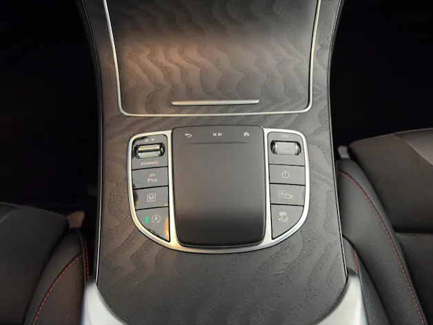 Mercedes-Benz GLC 200 AMG Line 4Matic 9G-Tronic