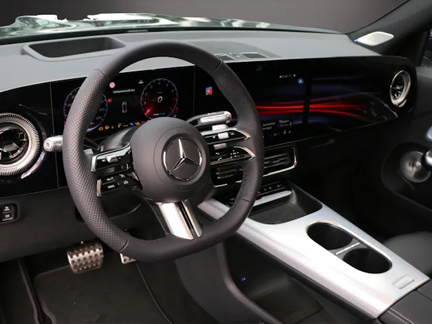 MERCEDES-BENZ GLB 220 4MATIC