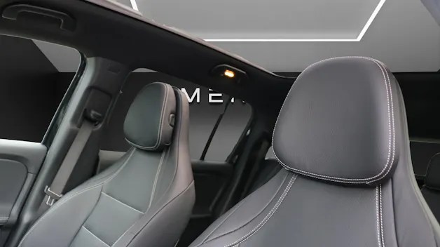 MERCEDES-BENZ GLB 220 4MATIC