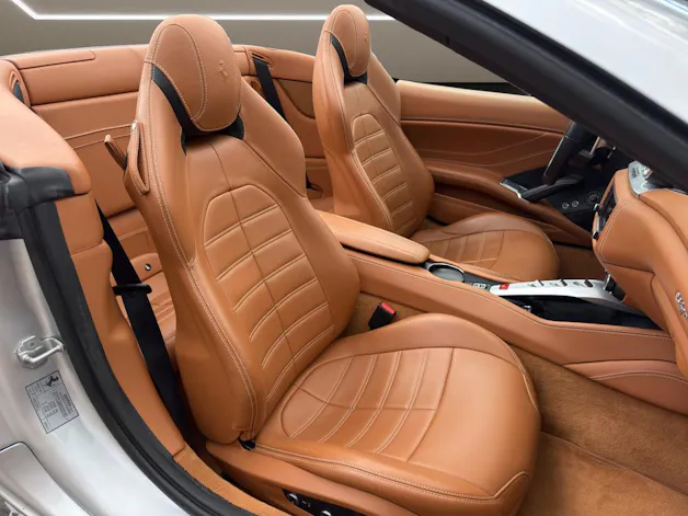 Ferrari CALIFORNIA 3.9 Turbo