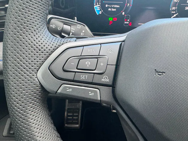 VW Tiguan 2.0 TDI SCR R-Line United 4Motion DSG