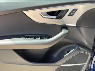 Audi Q8 SUV 50 TDI quattro tiptronic