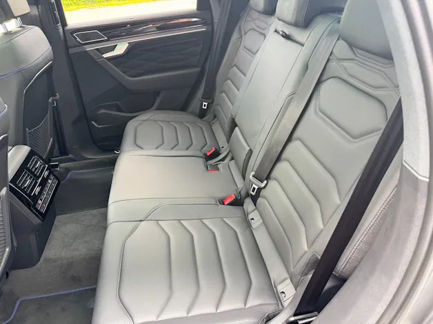 VW Touareg 3.0 TSI eHybrid R Final Edition Tiptronic