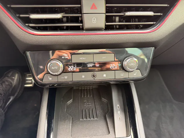 Škoda Kamiq Monte Carlo *** 5 JAHRE SKODA WERKSGARANTIE ***