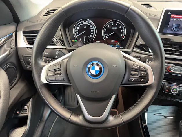 BMW X1 xDrive 25e Sport Line