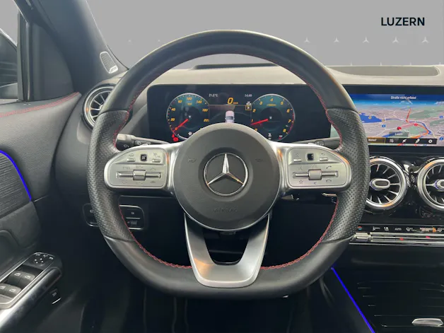 Mercedes-Benz GLA 250 4Matic AMG Line 8G-DCT