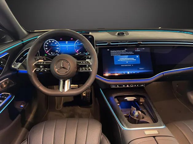 Mercedes-Benz E 220 d 4Matic 9G-Tronic