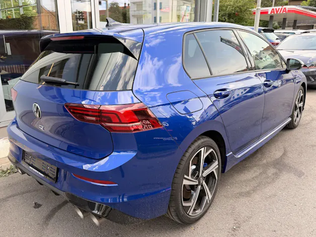 VW Golf 2.0 TSI 333 PS 4MOTION R *** AKRAPOVIC ABGAS ANLANGE ***