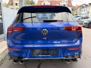 VW Golf 2.0 TSI 333 PS 4MOTION R *** AKRAPOVIC ABGAS ANLANGE ***