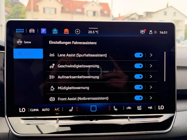 VW Golf 2.0 TSI 333 PS 4MOTION R *** AKRAPOVIC ABGAS ANLANGE ***