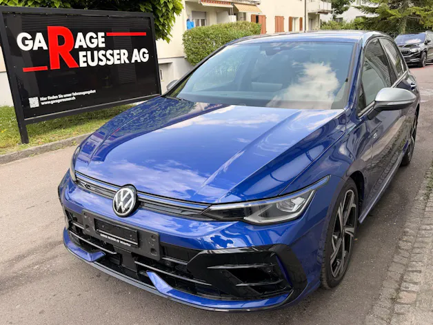 VW Golf 2.0 TSI 333 PS 4MOTION R *** AKRAPOVIC ABGAS ANLANGE ***