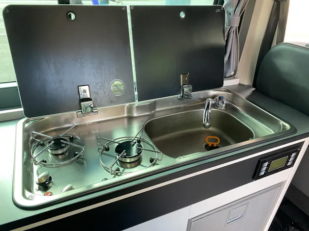 Renault Trafic Blue dCi 170 Spacenomad Iconic EDC