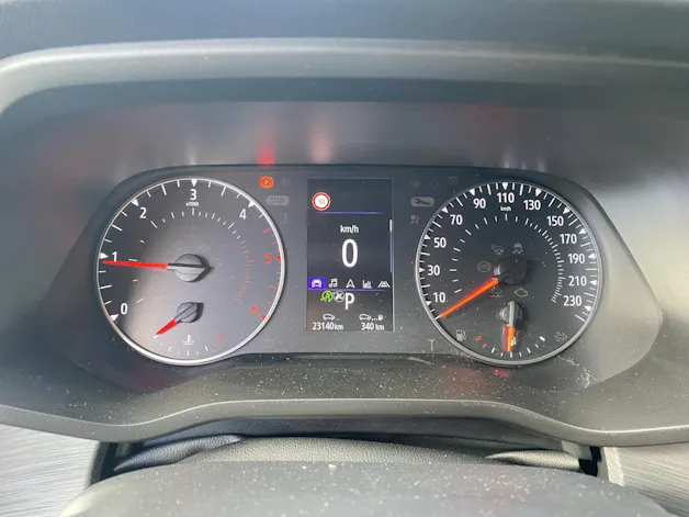 Renault Trafic Blue dCi 170 Spacenomad Iconic EDC