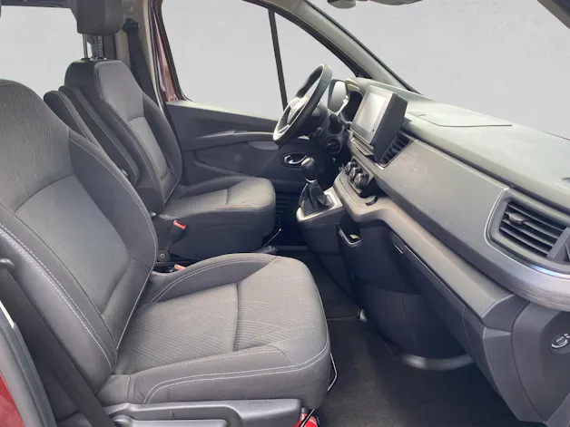 Renault Trafic Blue dCi 170 Spacenomad Iconic EDC