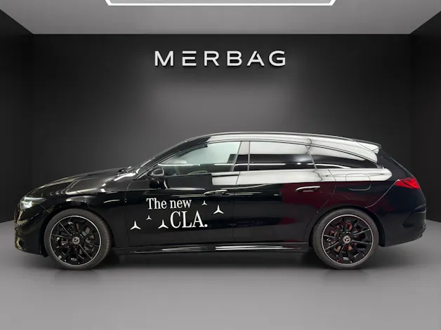 Mercedes-Benz CLA 220 4MATIC Shooting Brake