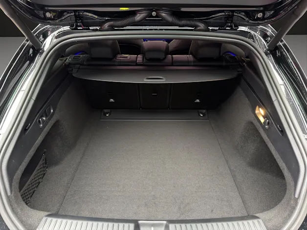 Mercedes-Benz CLA 220 4MATIC Shooting Brake