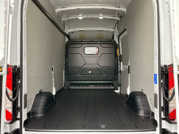 Ford Transit Van 350 L3H3 2.0 EcoBlue 165 Trend HD
