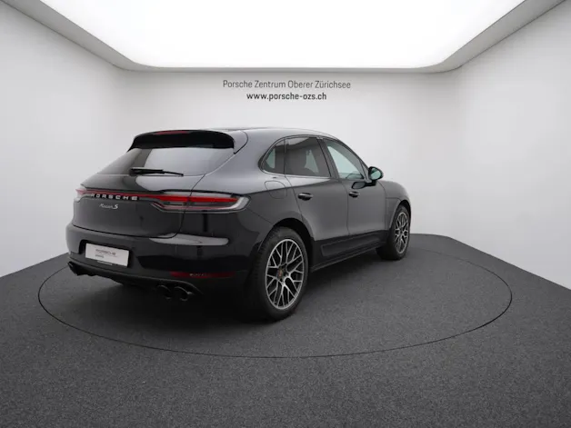 Porsche Macan S