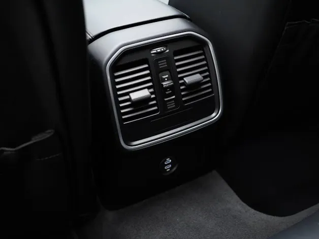 Porsche Macan S