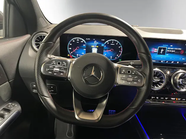 Mercedes-Benz GLA 200 4M AMG Line 8G-D
