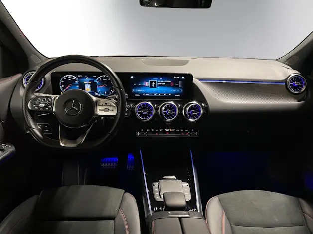 Mercedes-Benz GLA 200 4M AMG Line 8G-D