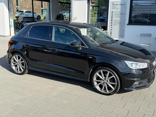 Audi A1 Sportback 1.4 TFSI Sport S-tronic