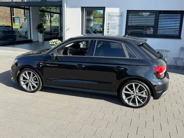 Audi A1 Sportback 1.4 TFSI Sport S-tronic
