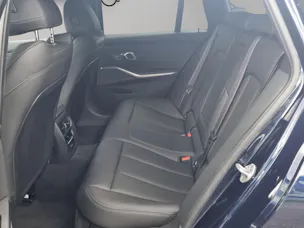 BMW 330e x DriveTouring Steptronic M Sport Pro