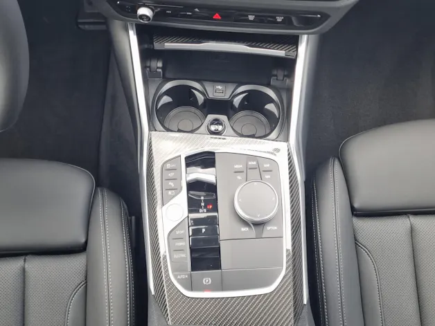 BMW 330e x DriveTouring Steptronic M Sport Pro