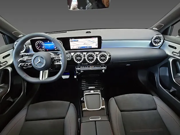 MERCEDES-BENZ A 250 4Matic