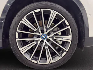 BMW iX1 30 xDrive XLINE